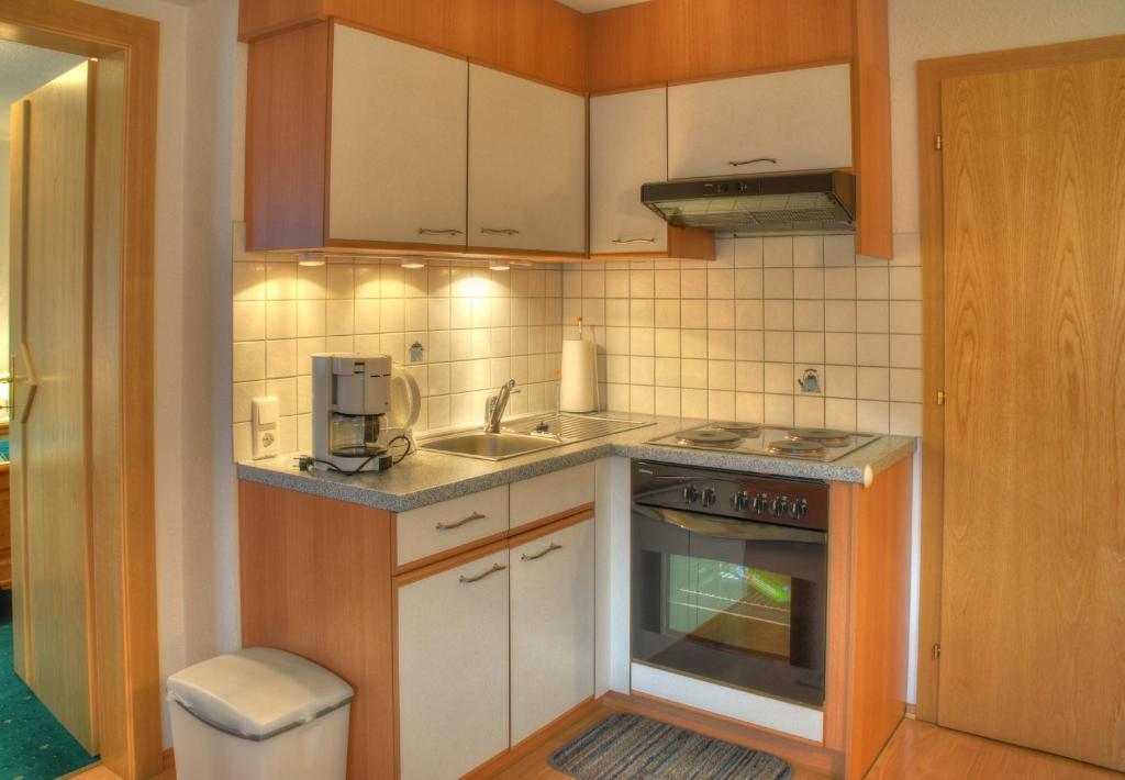Gaestehaus Resi Jerzens Pokoj fotografie
